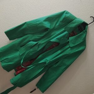 Black Rivet Vibrant Green Outerwear